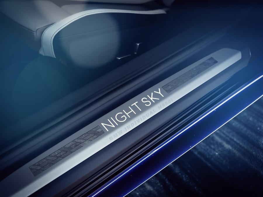 Детали интерьера BMW Individual M850i xDrive Night Sky (G15) 2019 года  (фото 5 из 29)